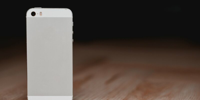 iPhone SE gebraucht kaufen: Kompakt, leistungsstark, nachhaltig – dein smarter Deal bei yabero - iPhone SE Apple gebraucht kaufen ohne Vertrag | Günstig &amp; geprüft bei yabero